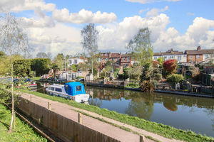 Photo 15- click for photo gallery